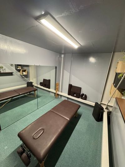 施術、トレーニングスペース - クライミングジムオルコ