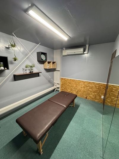 施術、トレーニングスペース - クライミングジムオルコ