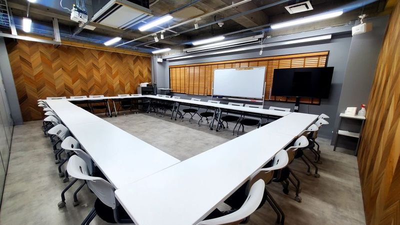 小会議室A - 貸会議室２４大宮