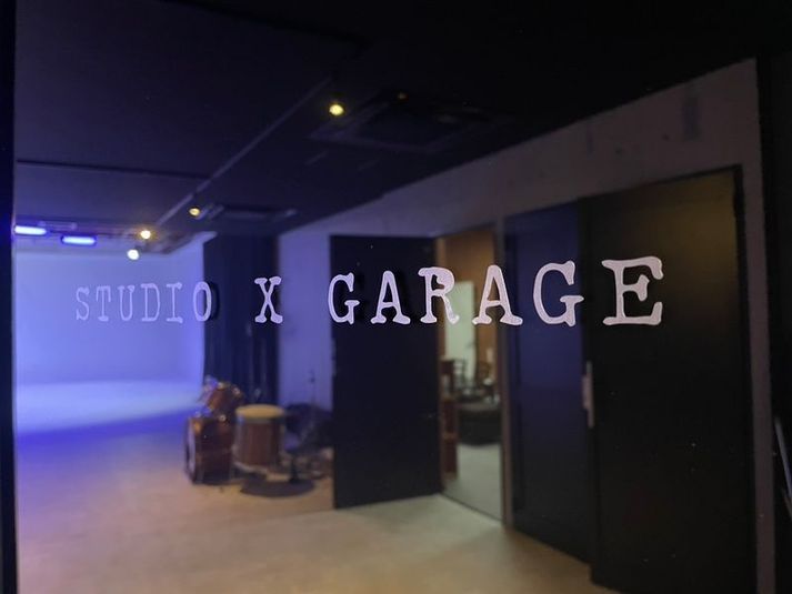 【動画撮影用】都内大型白ホリスタジオ - STUDIO X GARAGE