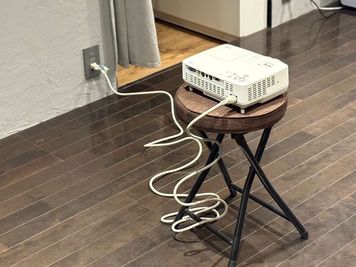 プロジェクター - DANCE SPACE 365 八王子店 🎉✨2周年記念✨DANCE SPACE 365【八王子】の設備の写真