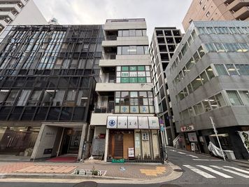 いいオフィス浜松町大門 by リンクフロンティア １名個室（ブース６）の外観の写真