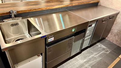 コールドテーブル、製氷機、シンク一式 - グレイドパーク秋葉原（旧：TIMESHARING秋葉原奥山ビル） グレイドパーク秋葉原の室内の写真
