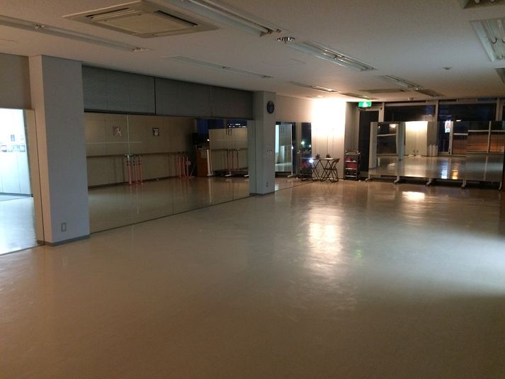 スタジオ ドリーム - テーマパークダンサーズスタジオ