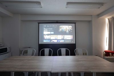 【Good Space会議室 山友旭ビル】 山友旭Room B｜Wi-Fi・プロジェクター・ソファ[39]の室内の写真