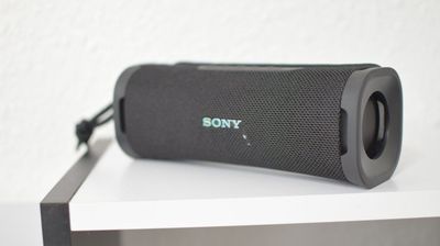 無料Bluetooth対応スピーカー
音楽をかけて楽しくエクササイズ - 赤坂・溜池山王の貸スペース 【港区・赤坂】溜池山王駅徒歩3分！レンタルキックボクシングジムの設備の写真