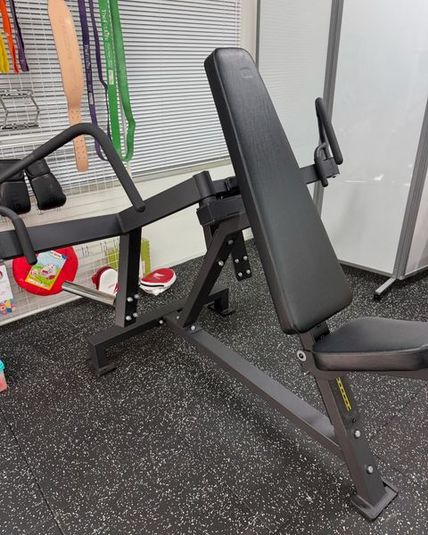 八丁堀駅近くで贅沢に本格マシンを独り占め！！ - ZEROICHI GYM八丁堀