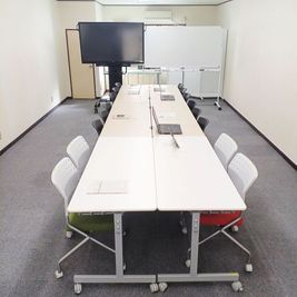会議モード - 【小金井スペース】New東小金井駅🚃50㎡/Wi-Fi📶 レンタルスタジオ　小金井スペースの室内の写真