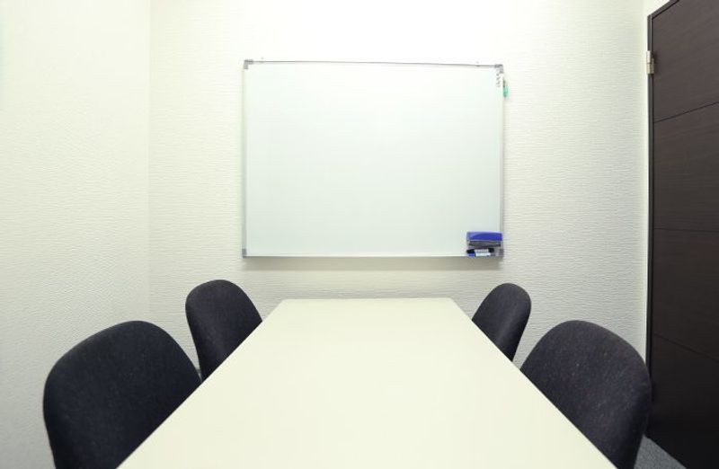 301 - オフィスパーク名駅プレミア会議室