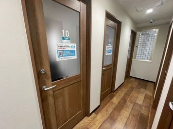 いいオフィス二子玉川 1名個室（ブース6）の室内の写真