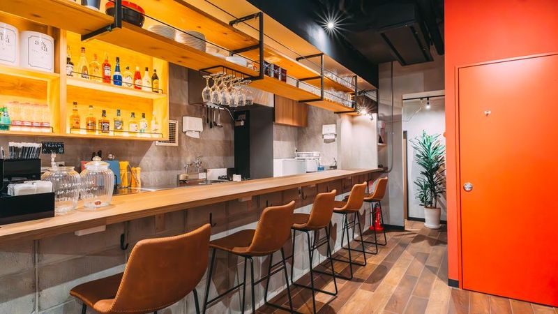 Cafe＆Bar HIVE - Tokyo Guesthouse HIVE