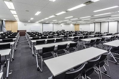 【特別パッケージ🌟】プロジェクター、スクリーン、マイク3本付き🎤 (AP西新宿N+O+P) - AP西新宿