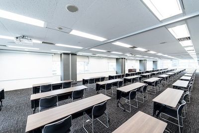 【特別パッケージ🌟】プロジェクター、スクリーン、マイク3本付き🎤 (AP渋谷道玄坂G+H+I+J) - AP渋谷道玄坂