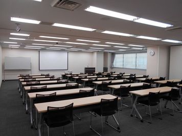 【特別パッケージ🌟】プロジェクター、スクリーン、マイク2本付き🎤 (AP名古屋P+Q) - AP名古屋