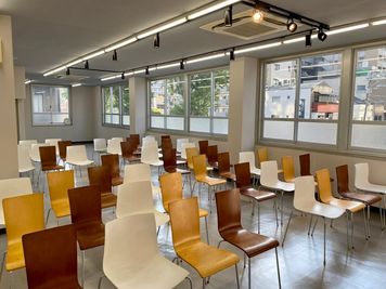 ★ 2025.1 博多区冷泉町にNEW OPEN !! トークライブ・アコースティックライブ・展示会などに !! -  REISEN SALON ( 冷泉サロン ) 