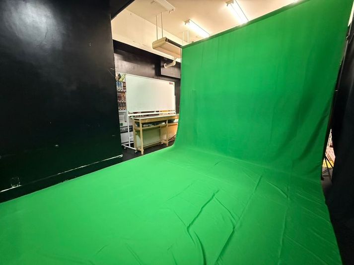 スタジオリーガル102 - スタジオリーガル