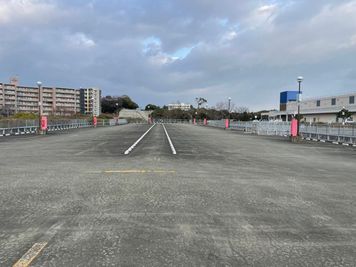 北九州イノベーションセンター 大型駐車場スペース【北九州イノベーションセンター】の室内の写真