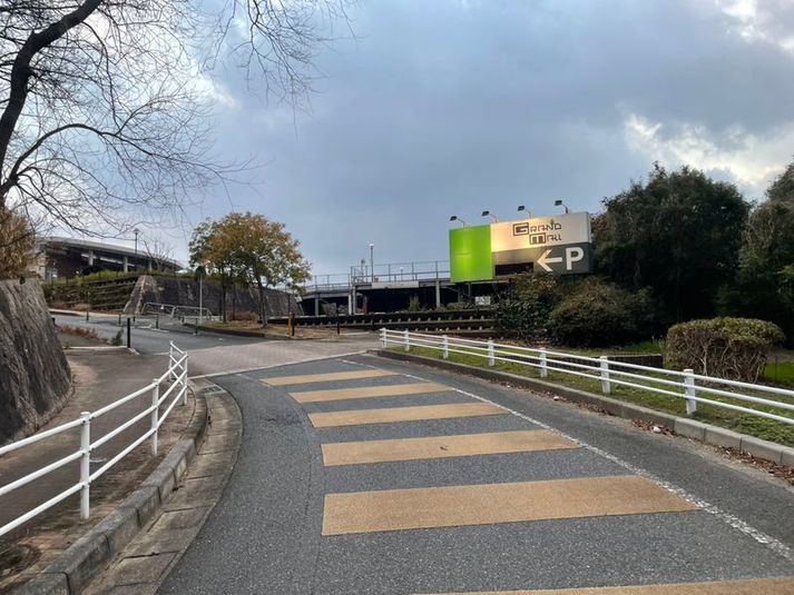 大型駐車場スペース【北九州イノベーションセンター】 - 北九州イノベーションセンター