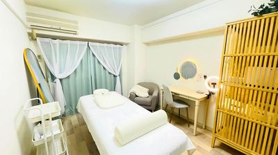 レンタルサロン AndSTAR -Jupiter- 博多店の室内の写真