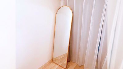 姿見 - レンタルサロン AndSTAR -Jupiter- 博多店の設備の写真