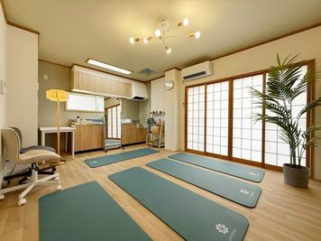 ヨガ - レンタルサロン　otorina　高崎 安くて綺麗で駅から近いレンタルスペース！様々な用途で利用可能！の室内の写真