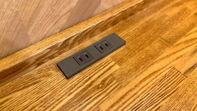 専用コンセント - 🌟NEWオープン🌟コワーキングスペースBuzz Work Buzz Work カフェラウンジの設備の写真