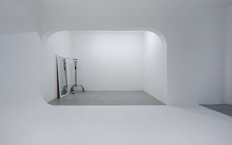 N1 STUDIO 神楽坂 80㎡ 3面白ホリ 天高3.5M - 80㎡ 3面R 白ホリ 天高3.5M N1 STUDIO 神楽坂