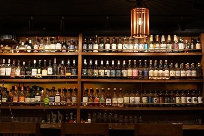 酒棚 - 麻布十番 BAR 新海 BAR仕様のレンタルスペース｜各種撮影、会議、セミナーなどに◎の室内の写真