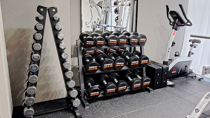 パーソナルトレーニング専用レンタルジム - INDEPENDENT GYM 用賀店