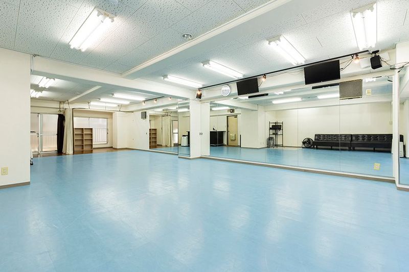【上新庄】全面鏡Pリューム83㎡レンタルダンススタジオ上新庄 - 【上新庄駅徒歩5分】SKYレンタルダンススタジオ上新庄店