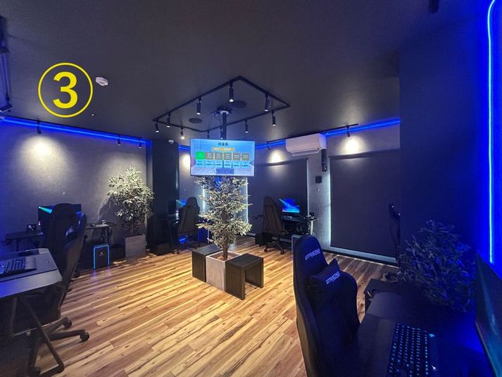 【PLAY SPACE】ブース③ - SHARE BLUE一宮