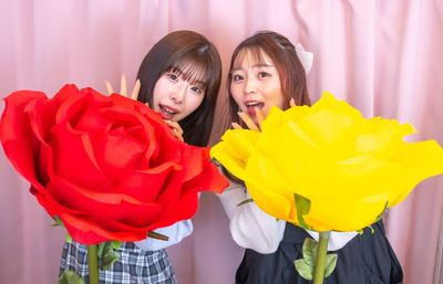 新しくジャンボフラワーコーナーも設置しました。小人になった気分でハイチーズ。 - SP515 シェアスぺfiore心斎橋の室内の写真