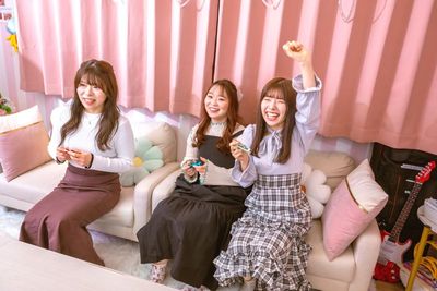 多数のボード・カードゲーム類に加え、超人気のゲーム機は、何と 200 種類以上のソフトで遊べます。 - SP515 シェアスぺfiore心斎橋の室内の写真