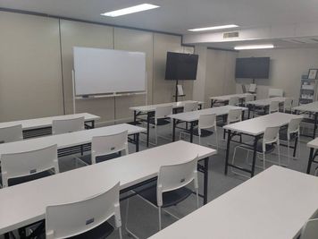 仙台協立第2ビル 7階第2会議室の室内の写真