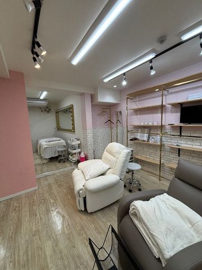 マツエク/エステ/整体◆レンタルスペース - ネイル＆アイサロンC'enna