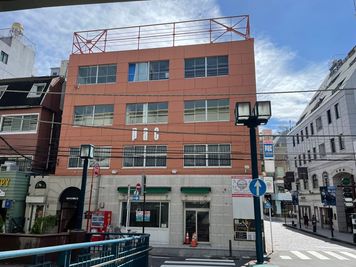 【元町店】元町中華街駅３分【ジャンプ・楽器OKダンススタジオ】 横浜ダンススタジオMOSH PIT元町店の室内の写真