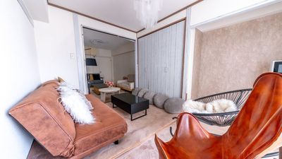 シュシュ天満パーティ🎂女子会💕ママ会✨デート❤️ STM💛女子会✨推し活✨誕生日会✨ママ会【8~15名専用】の室内の写真