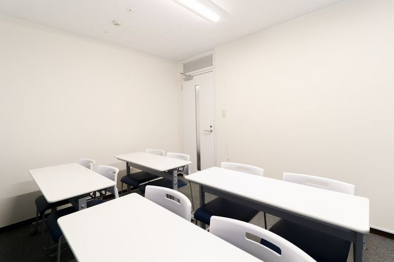 ふれあい貸し会議室 梅田No132 - ふれあい貸し会議室 大阪駅前第２ビル