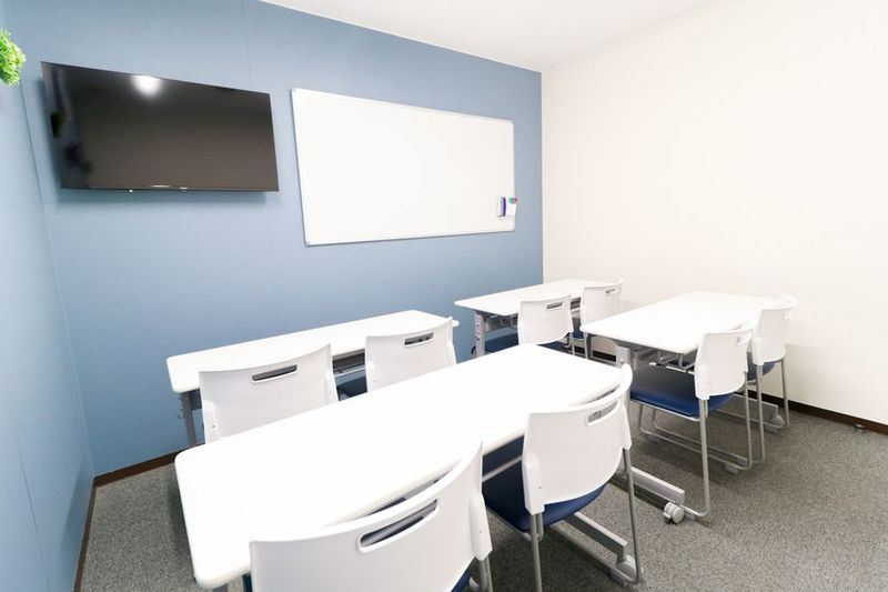 ふれあい貸し会議室 梅田No132 - ふれあい貸し会議室 大阪駅前第２ビル