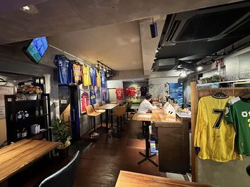 心斎橋sports bar BASE 立地最強！カフェ、バー、カラオケ利用ができるレンタルスペース！の室内の写真