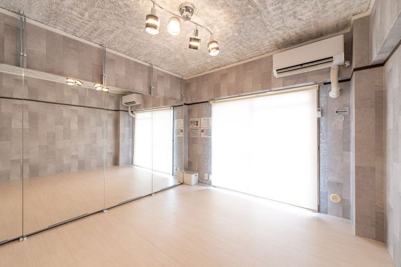 スタジオReact(リアクト)大橋店 - スタジオReact(リアクト)大橋店