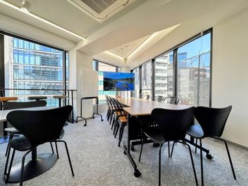 📺65型大型モニター完備💻ビジネス会議　|　新築ビル🏢の為、建物・設備全て新品で快適な環境をお約束します😊 - GOZAR九段下｜2024年7月に２フロア同時オープン