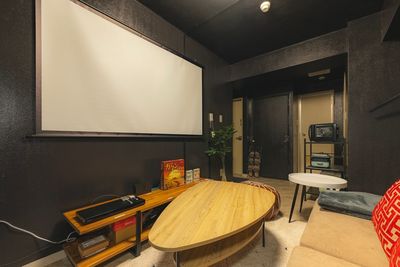 634_CINEMA池袋2ndの室内の写真