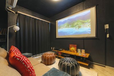 634_CINEMA池袋2ndの室内の写真