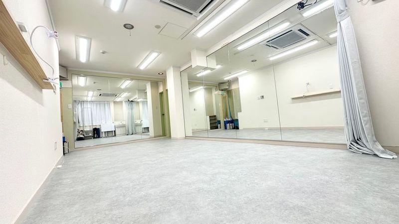 【シードスタジオ茨木】茨木駅すぐ★ヨガ・ダンス・ストレッチ・美容 - 駅２分/完全個室/24時間即時予約OK