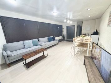 最大20名💖パーティー🎉女子会💕推し活🥳交流会🎁武庫之荘駅1分🏠24H利用可能⏰ランドマーク武庫之荘5階 - スマートスペース武庫之荘
