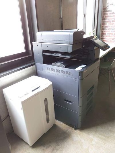 【~4名】オフィスD(会議、商談、面接、各種教室など - YAMATO BASE 奈良