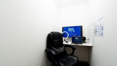 【フォーカスオン天満店②号室】駅近20秒/完全個室/防音仕様/VODサービス付モニター/リクライニング可チェアー/スーパー隣 - フォーカスオン天満/駅近20秒/完全個室