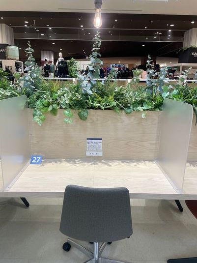 オープン席27 - MIRAIYA Bookmark Lounge 多摩平の森