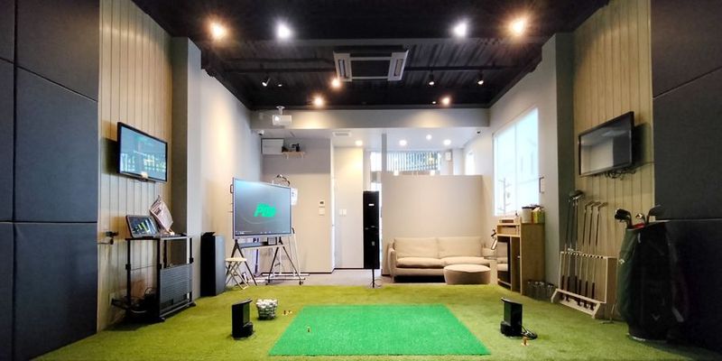 高性能シミュレーション室内ゴルフ・レンタルスペース - シミュレーション室内ゴルフ　「NOE GOLF Lounge」